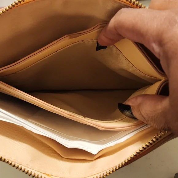 A New Day Pink Crossbody NWOT - Picture 5 of 9